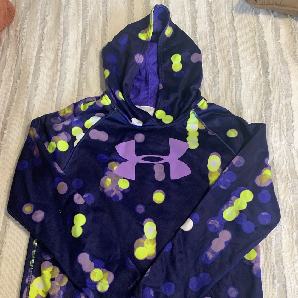 Under Armour hoodie size medium